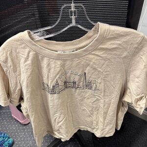 Love & lazy days London tee L // 110824